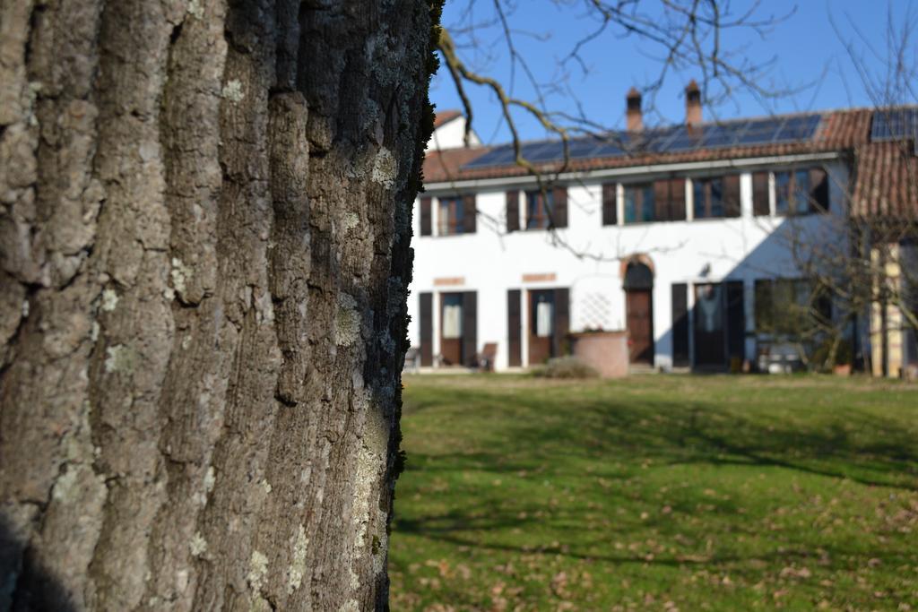 Vila Cascina Trapella Terruggia Pokoj fotografie